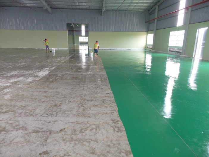Báo giá thi công sơn epoxy sàn nhà xưởng phụ thuộc vào diện tích và điều kiện thi công